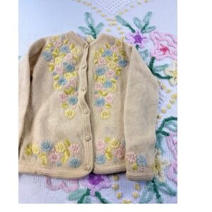 Vintage Voguemont Wool Cardigan Sweater Floral Embroidered Pastel Knit Medium